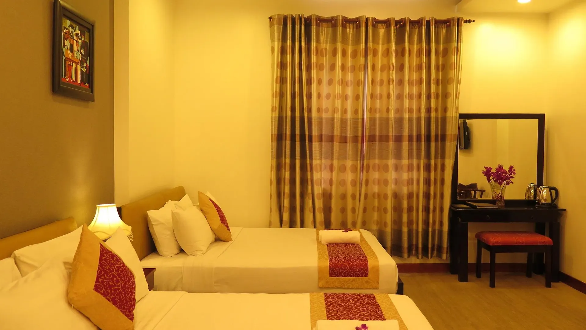 Sunflowers Hotel Airport Ho Chi Minh City