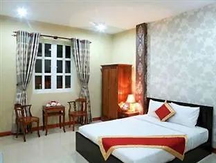Sunflowers Hotel Airport Ho Chi Minh City 2*,