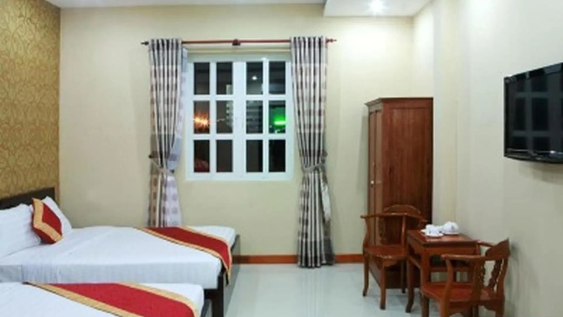 Sunflowers Hotel Airport Ho Chi Minh City