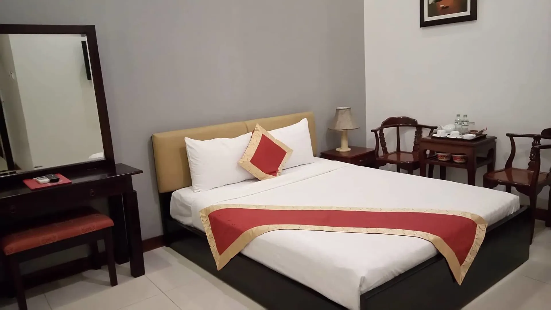 Sunflowers Hotel Airport Ho Chi Minh City